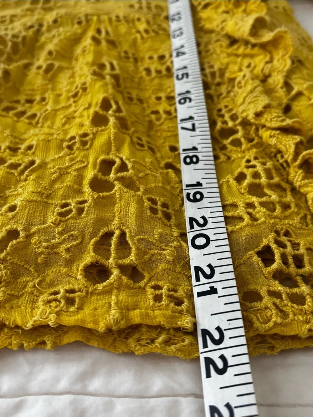 Anthropologie Maeve Clementine Ruffled Eyelet Women’s 2 Blouse Yellow Flowy Boho